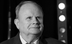 Zmarł Jerzy Szczakiel, pierwszy polski indywidualny mistrz świata na żużlu [WIDEO]