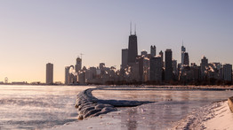 Jéggé dermedt város: így néz ki a megfagyott Chicago madártávlatból