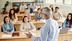 Sowita premia za pozostanie w zawodzie. Nowy bonus dla nauczycieli od stycznia