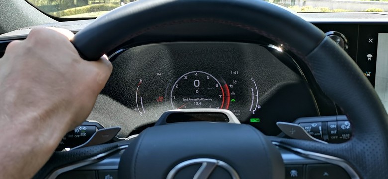 Lexus imponuje technologią. Japońska rewolucja już w Polsce