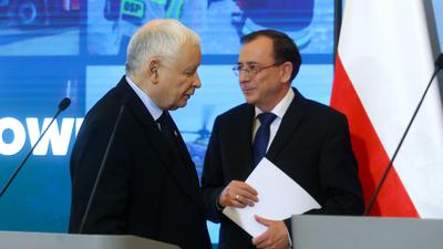 Prezes PiS Jarosław Kaczyński i szef MSWiA, minister-koordynator służb specjalnych Mariusz Kamiński