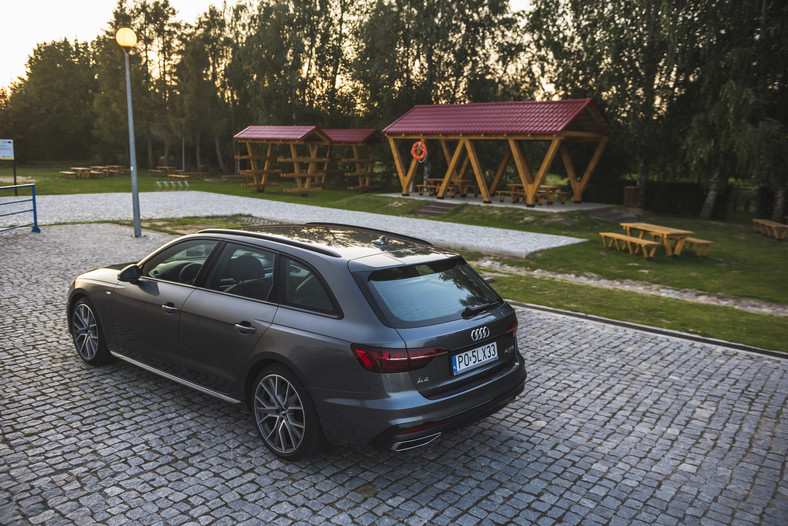 Audi A4 Avant 45 TFSI quattro