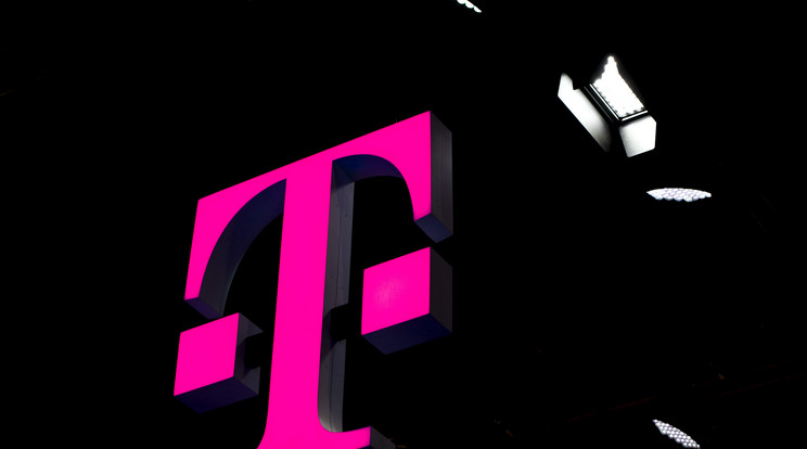 Durván megemeli az árakat a Telekom /Fotó: Northfoto