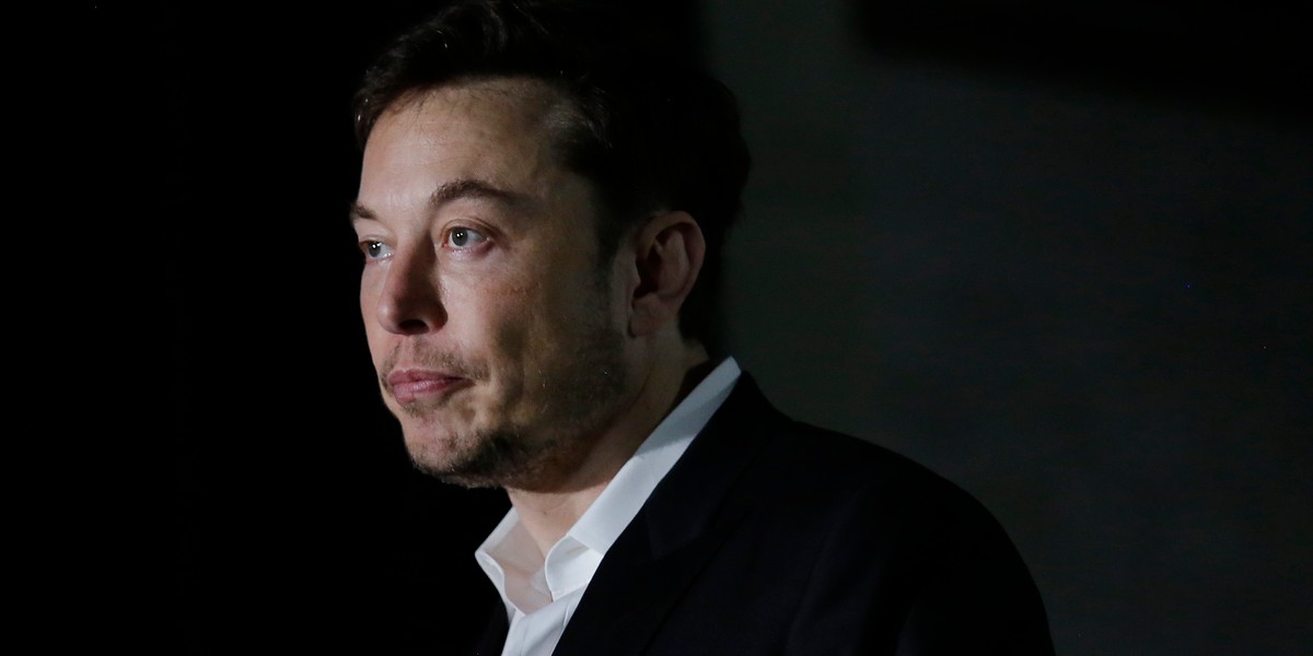 Elon Musk słynie z częstego tweetowania. W jednym z wpisów nazwał brytyjskiego nurka pedofilem