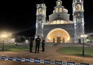 Vozilom uletala u portu Hrama u Podgorici