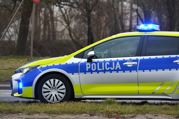 Policja, radiowóz policyjny