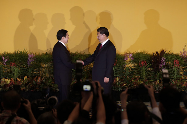 80-sekundowy uścisk dłoni. Historyczne spotkanie przywódców Chin i Tajwanu