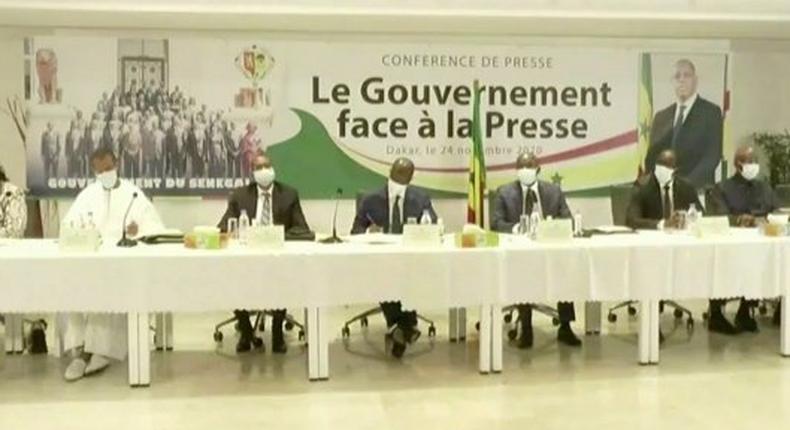 Gouvernement face à la presse