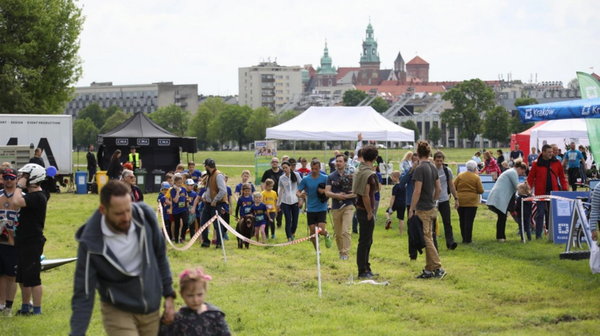 Przed nami trzy pełne atrakcji dni. Będą spektakle, warsztaty, zawody sportowe, pikniki, akcje dobroczynne, a także porady i badania zdrowotne, w tym bezpłatna mammografia. Wszystko to będzie się odbywać od 26 do 28 maja w krakowskich instytucjach kultury, sportu i rekreacji.