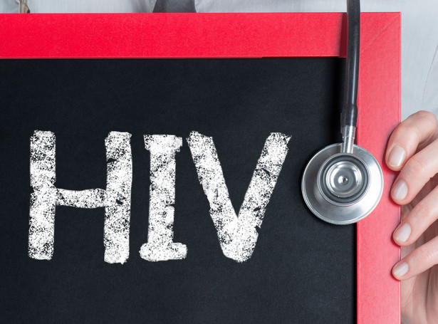 Liczba Polaków zakażonych HIV rośnie - alarmują eksperci