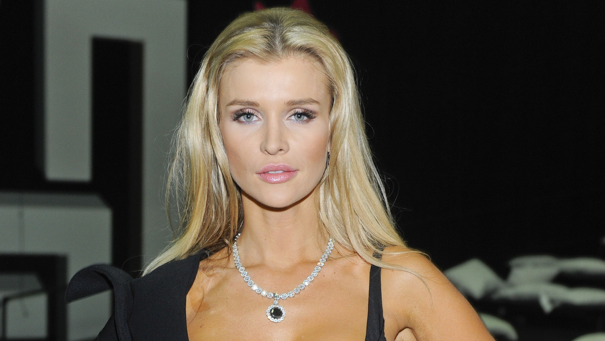 Joanna Krupa wzięła udział w kolejnej kampanii PETA. Tym razem modelka apeluje o pozostawienie zwierząt na wolności. Krupa jest naga, za ubranie służy jej jedynie biała i czarna farba na ciele.