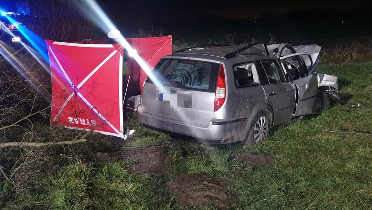 40-latek zginął na miejscu. Służby wyjaśniają przyczynę tragedii w Zgierzu