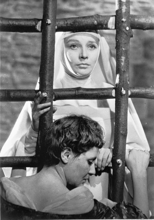 Lucyna Winnicka w filmie "Matka Joanna od Aniołów" (1961) 