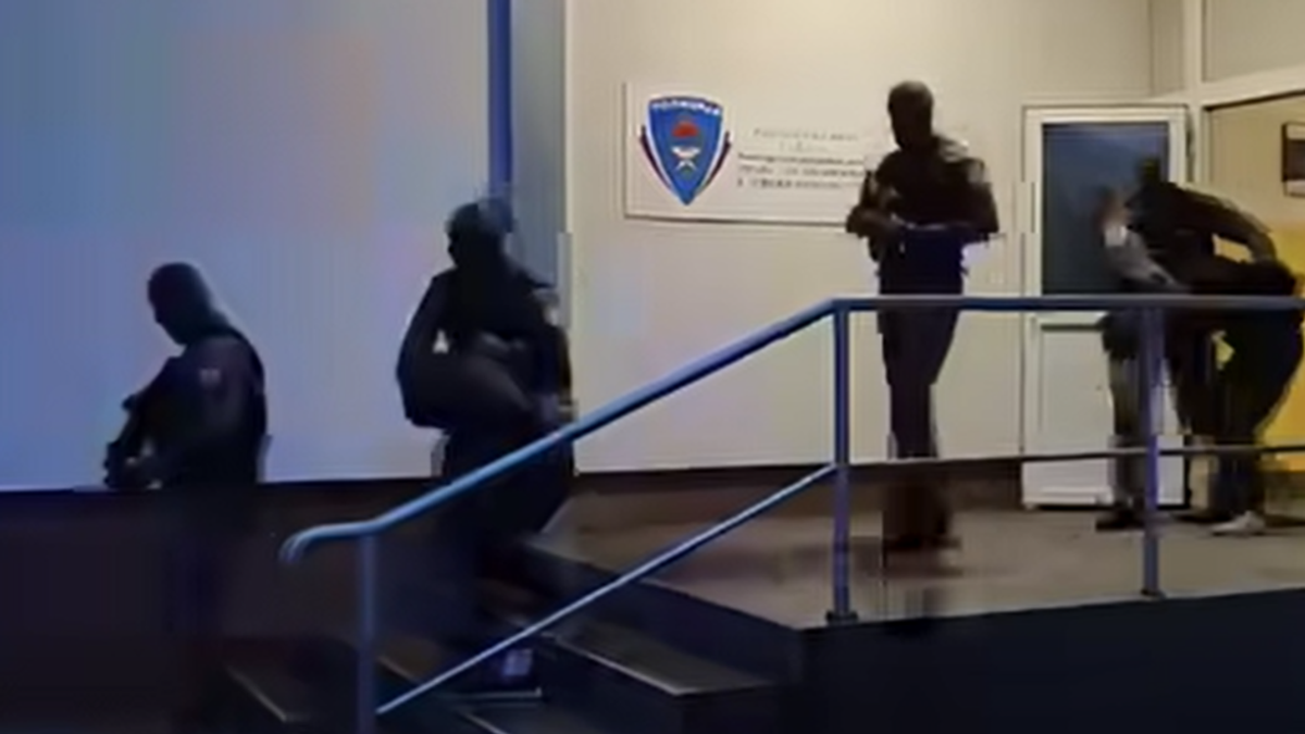 Filmsko hapšenje u Banjaluci: Dolijao osumnjičeni za ubistvo Ljubiše Mrdaka