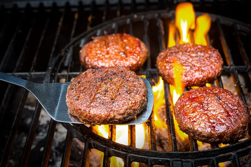 Copia de Heura Burger in a BBQ