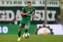 Warta Poznań stracił trzy gole w sparingu z Aalborg BK