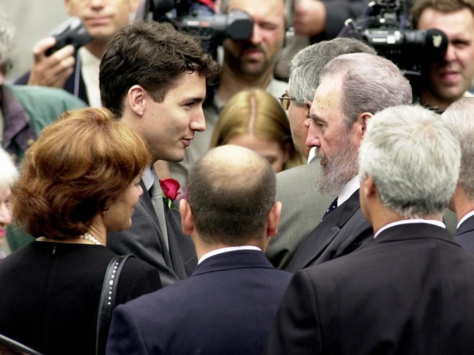 Džastin Trudo i Fidel Kastro na sahrani Pjera Trudoa
