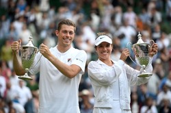 Krawczyk i Skupski triumfatorami turnieju miksta w Wimbledonie