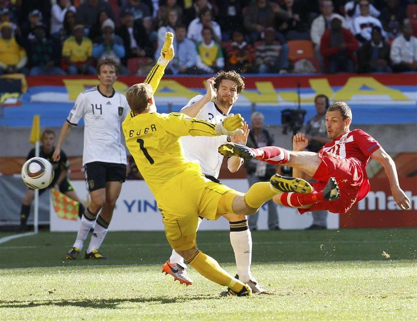 Podolski i Klose pogrążyli Niemców