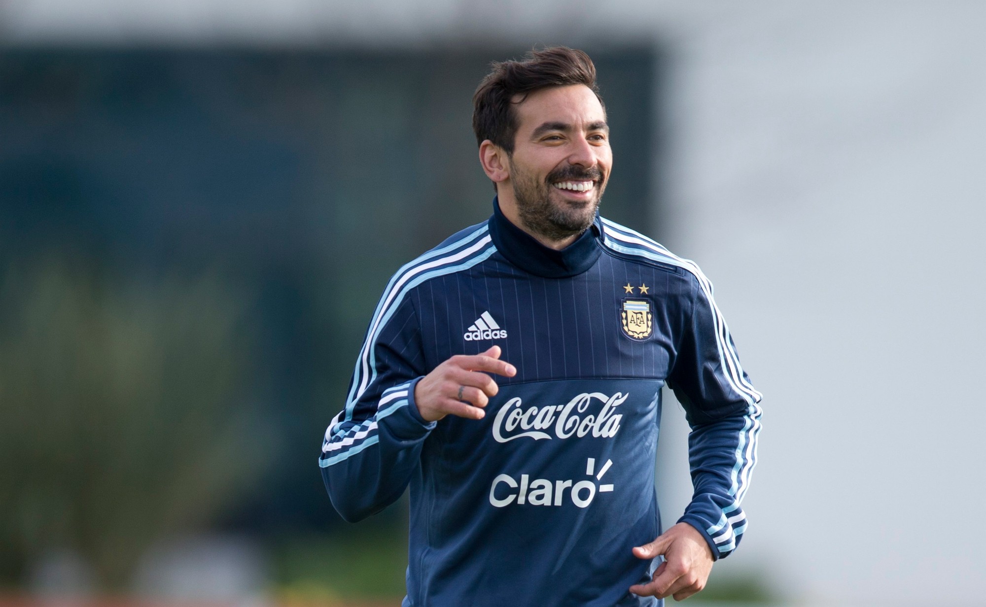 Bývalý argentínsky futbalový reprezentant Ezequiel Lavezzi.