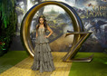 Mila Kunis na premierze "Oz: Wileki i Potężny"