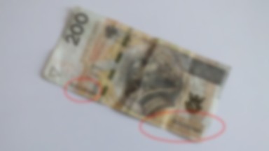 Głogów: Zapłacili fałszywymi pieniędzmi. Uwaga na banknoty prezentowe