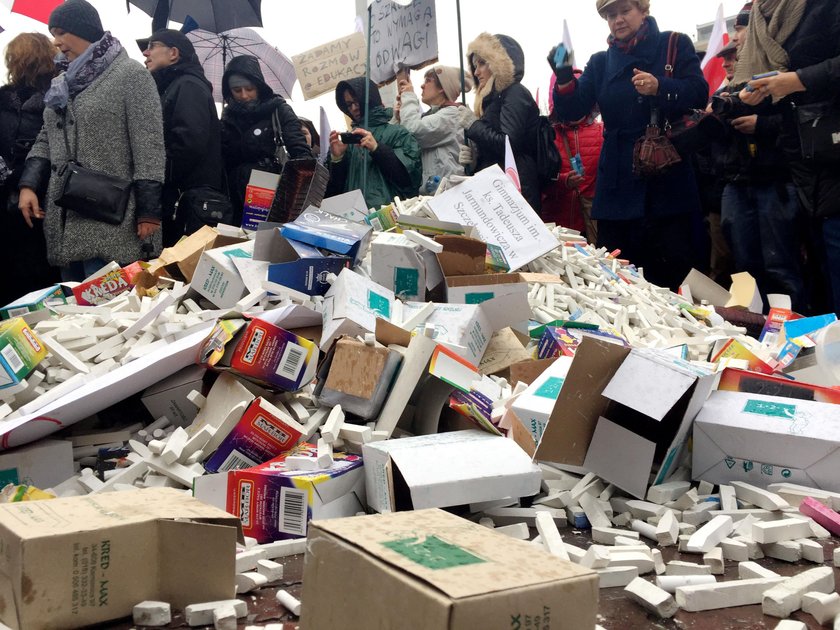 Protestowali przeciw reformie PiS