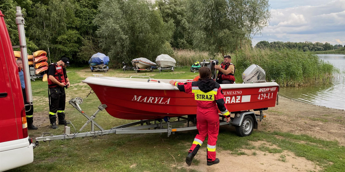 Cztery osoby uciekły z poprawczaka w Trzemesznie. Chcieli przepłynąć przez jezioro, jeden z nich utonął.