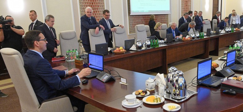 W publicznej skarbonce jest mniej, niż byśmy sobie życzyli. Sami sobie nałożyliśmy ten gorset [OPINIA]