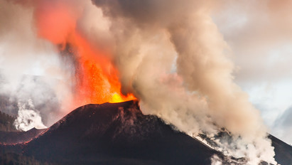 Vészhelyzet Spanyolországban: újra kitört a La Palma vulkánja, az eddig megkímélt területek is odaveszhetnek