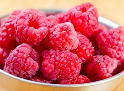 Maliny, buraki, miód, czyli polskie superfoods w supercenie