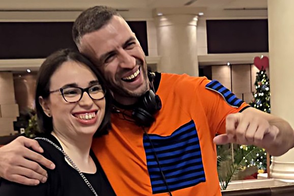Mlada umetnica Jovana Lazić i DJ Neba obeležavaju Svetski dan muzike: Remiks "Jovano, Jovanke" koji ruši granice