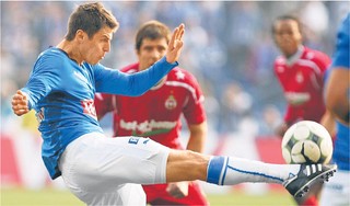 Rewolucja w polskiej ekstraklasie - prawa do oglądania sprzedane zagranicznym TV