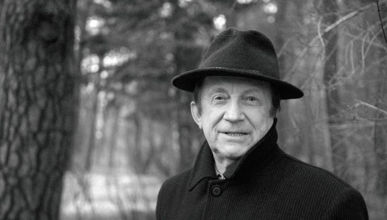 Zamieszanie wokół pochówku Edwarda Linde-Lubaszenki. Będzie pogrzeb państwowy?