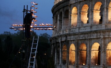 VATICAN-POPE-EASTER-GOOD FRIDAY