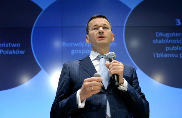 Wicepremier, minister rozwoju Mateusz Morawiecki, podczas konferencji prasowej w siedzibie GPW w Warszawie