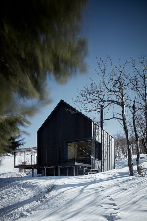 Drewniana chatka u stóp Śnieżki. Idealna na weekend w górach