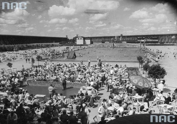 Ciechocinek w 1937 r. - widok pływalni termalno-solankowej