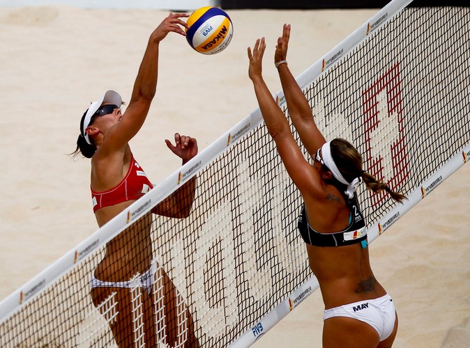 Siatkówka plażowa jest przyjemna dla oka