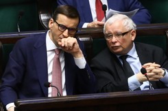 Rząd Morawieckiego ma najgorsze notowania w historii. SONDAŻ CBOS