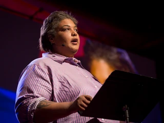 Roxane Gay jest autorką bestsellerowych esejów „Zła feministka” właśnie wydanych po polsku