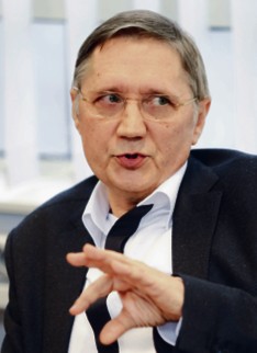 Jarosław Tworóg Krajowa Izba Gospodarcza Elektroniki i Telekomunikacji