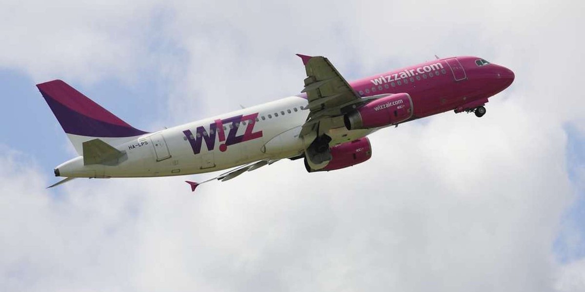 samolot wizzair