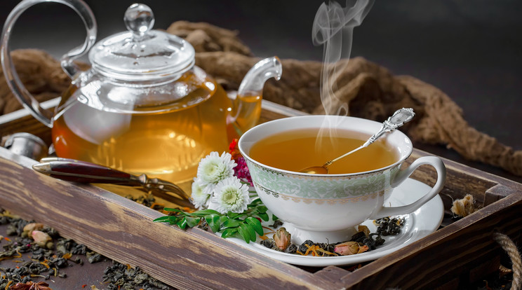 Egy csésze finom tea szívmelengető lehet, de még a napunkat is feldobhatja/Fotó: Shutterstock