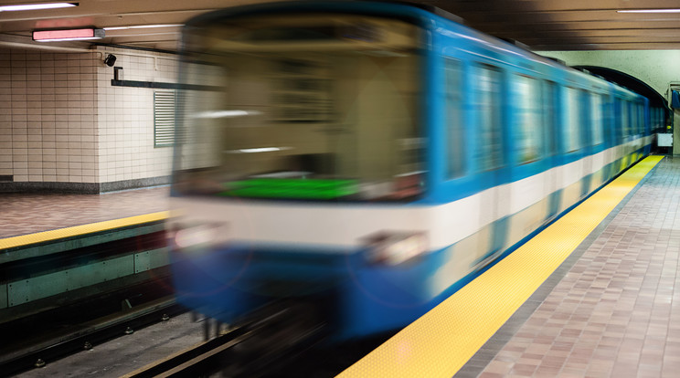 Videóra is vették, ahogy a fiú a metró elé ugrik/Fotó:Northfoto