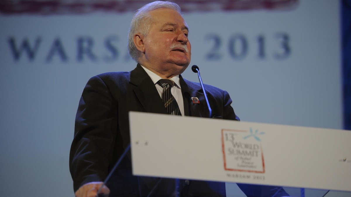 Lech Wałęsa Szczyt noblistów Warszawa