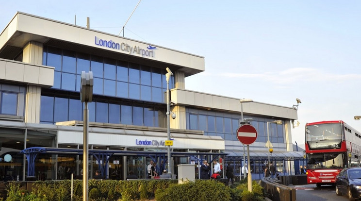 Lezárták a London melletti repteret /Fotó: Google Maps