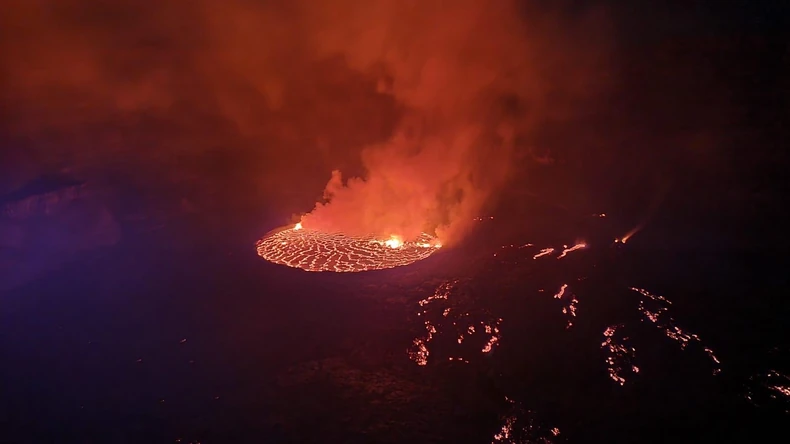 Kristijan Iličić na vrhu kratera