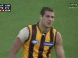 Futbol australijski to niebezpieczny sport