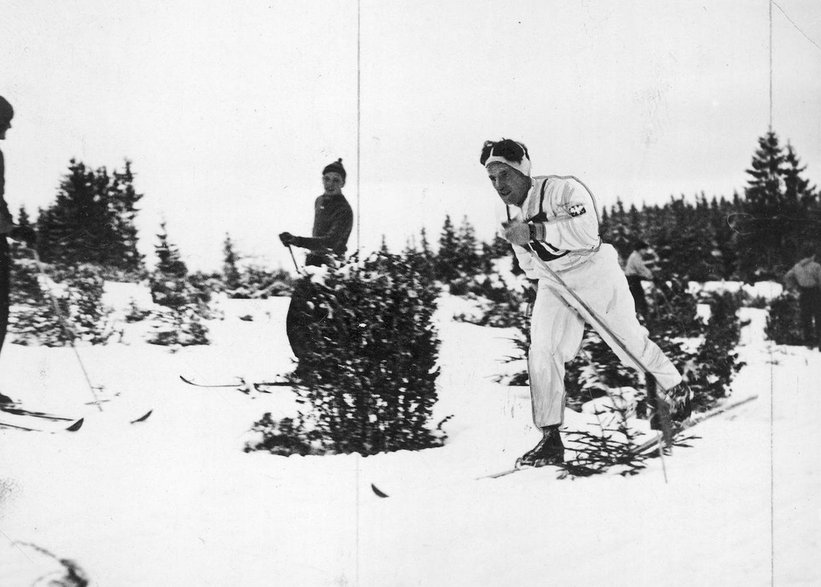 Mistrzostwa Świata w Narciarstwie Klasycznym FIS w Zakopanem. Na zdjęciu Andrzej Marusarz w biegu na 18 km, 1939 r.